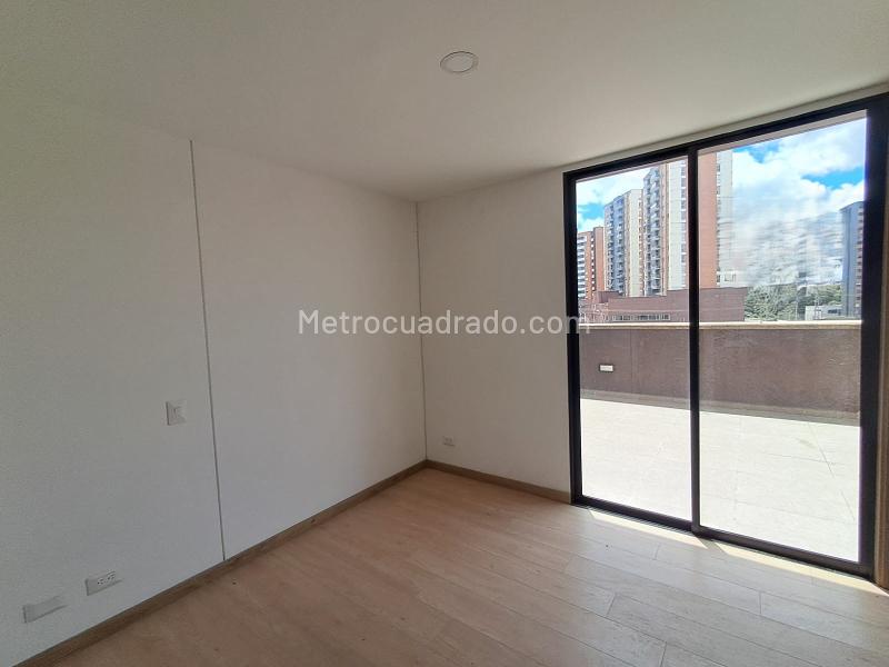 Apartamento Nuevo de 3 Habitaciones con Terraza en Arriendo - 5