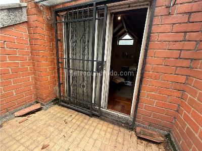 Casa de 3 alcobas en venta en Castropol, Medellín, 203 m² · foto 11 de 18