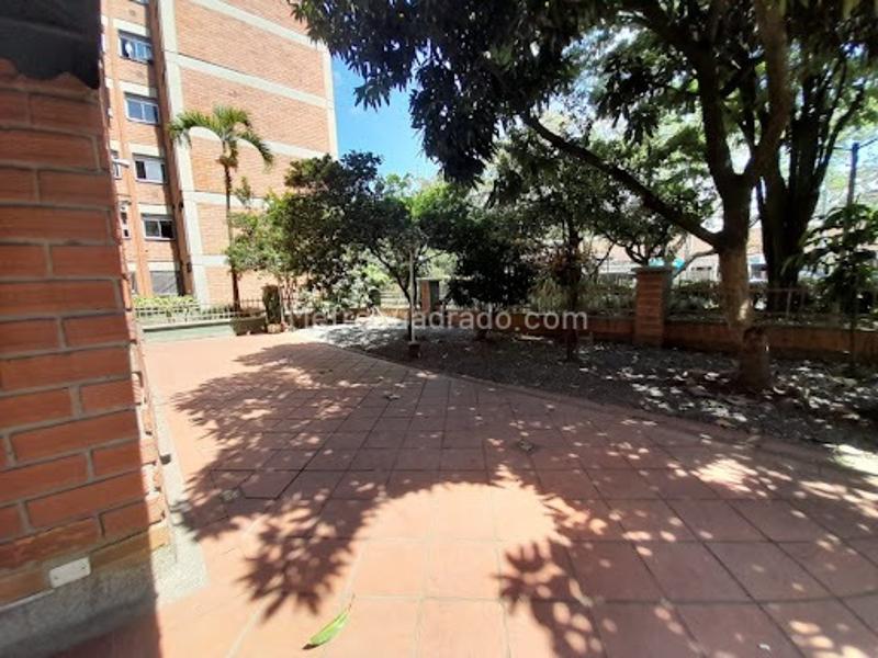 Apartamento en Arriendo, Pontevedra, Envigado - 5