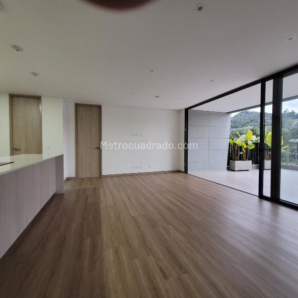 2BR Apartment in Sajonia (138 m²) - 2