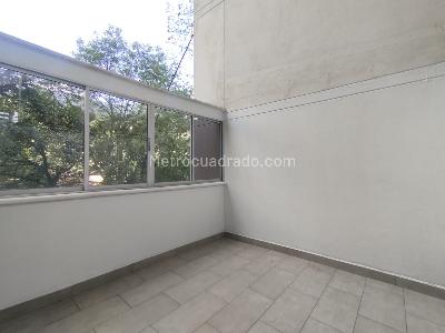 Apartamento de 3 alcobas en arriendo en Altos Del Poblado Cola Del Zorro, Medellín, 84 m² · foto 9 de 20