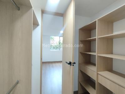Apartamento de 3 alcobas en arriendo en Altos Del Poblado Cola Del Zorro, Medellín, 84 m² · foto 17 de 20