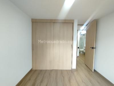 Apartamento de 3 alcobas en arriendo en Altos Del Poblado Cola Del Zorro, Medellín, 84 m² · foto 19 de 20