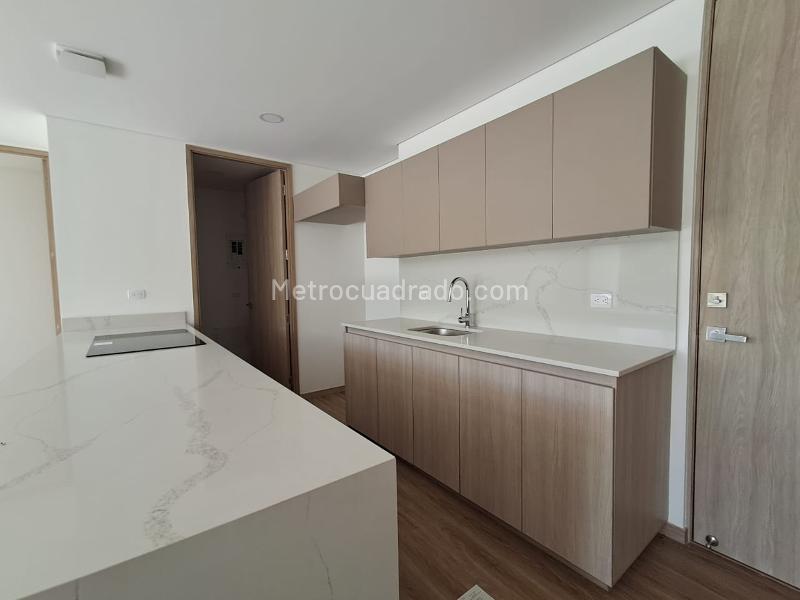 2BR Apartment in Sajonia (105 m²) - 2