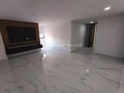 Apartamento de 4 alcobas en arriendo en Laureles Medellin, Medellín, 300 m² · foto 10 de 20