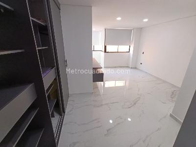 Apartamento de 4 alcobas en arriendo en Laureles Medellin, Medellín, 300 m² · foto 16 de 20
