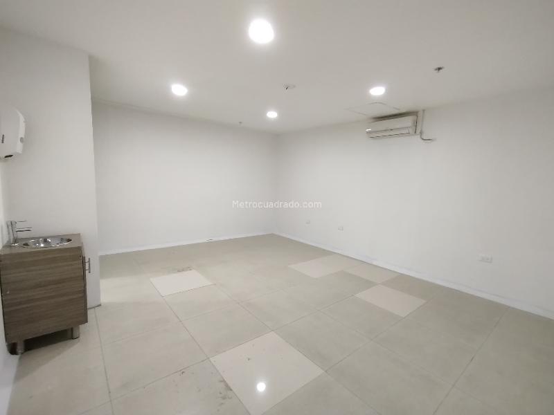 Local Comercial en Arriendo, Aves Maria, Sabaneta - Vista 2