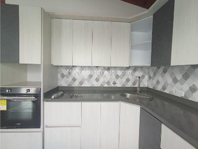 Apartamento en venta en La Candelaria, Medellín · foto 4 de 20