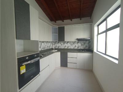 Apartamento en venta en La Candelaria, Medellín · foto 6 de 20