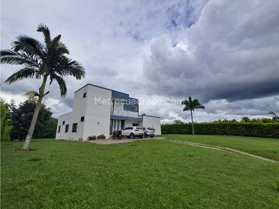 Casa en venta en Combia, Pereira · foto 2 de 20