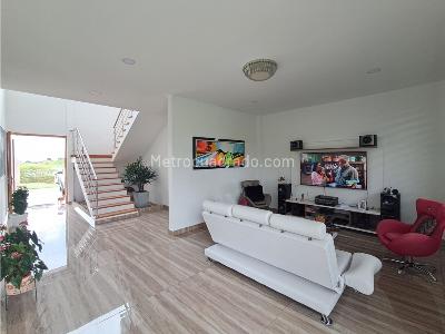 Casa en venta en Combia, Pereira · foto 9 de 20