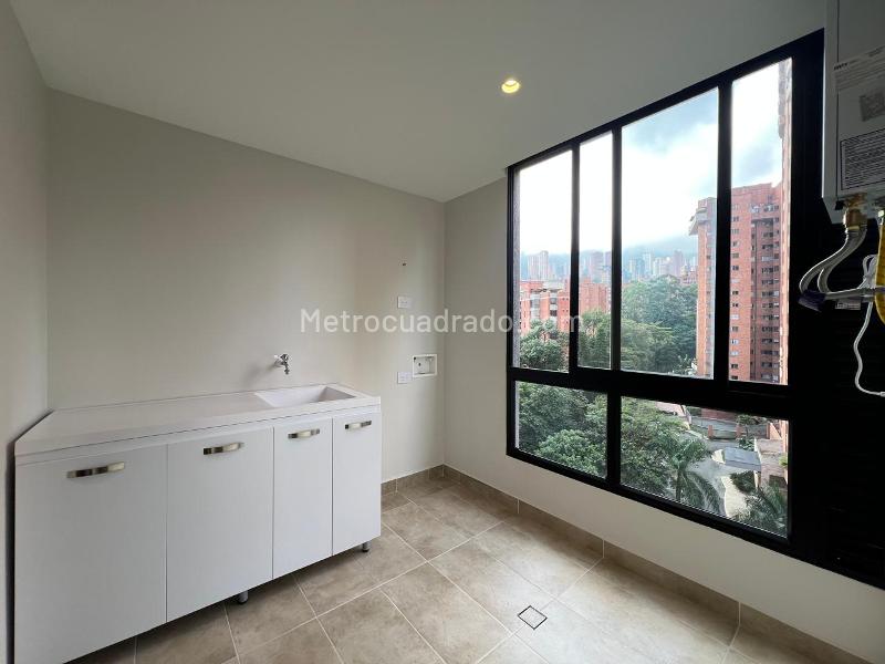Apartamento de Lujo de 3 Alcobas con Jacuzzi en Provenza - 7