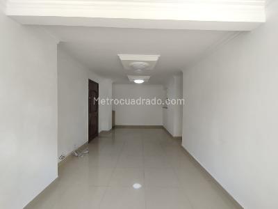 Apartamento de 2 alcobas en arriendo en La Aguacatala, Medellín, 80 m² · foto 2 de 17