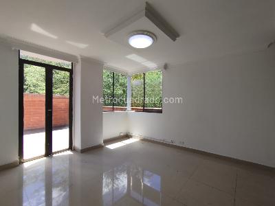 Apartamento de 2 alcobas en arriendo en La Aguacatala, Medellín, 80 m² · foto 6 de 17