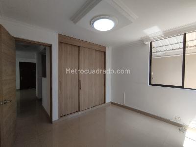 Apartamento de 2 alcobas en arriendo en La Aguacatala, Medellín, 80 m² · foto 11 de 17