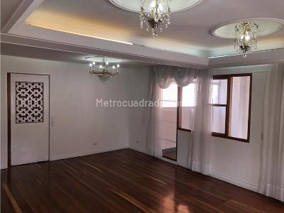 Apartamento de 3 alcobas en venta en Conquistadores, Medellín, 129 m² · foto 8 de 14