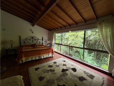 Casa de 3 alcobas en venta en Loma De Los Mesa, Envigado, 282 m² · foto 8 de 15