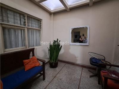 Apartamento en venta en La America, Medellín · foto 4 de 18