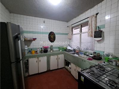 Apartamento en venta en La America, Medellín · foto 7 de 18