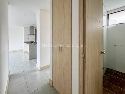 Apartamento de 2 alcobas en arriendo en El Esmeraldal, Envigado, 86 m² · foto 8 de 17