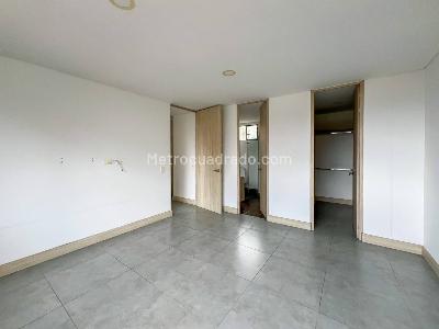 Apartamento de 2 alcobas en arriendo en El Esmeraldal, Envigado, 86 m² · foto 13 de 17
