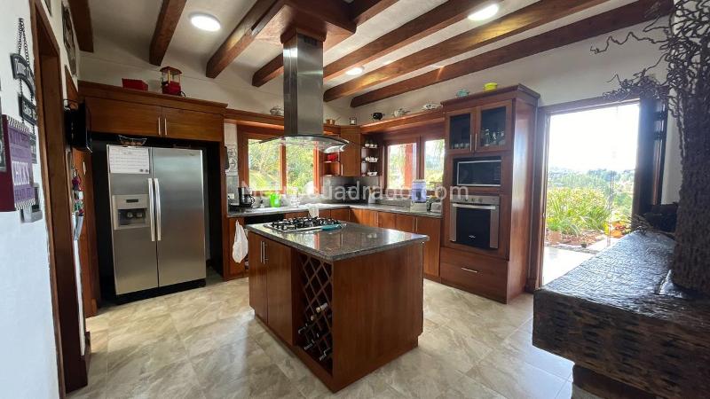 Casa en Arriendo, Loma Del Escobero Envigado, Envigado - 3