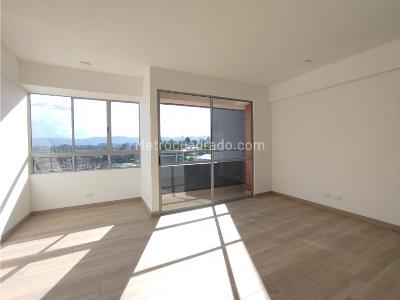 Apartamento de 3 alcobas en venta en El Porvenir, Rionegro, 78 m² · foto 2 de 13