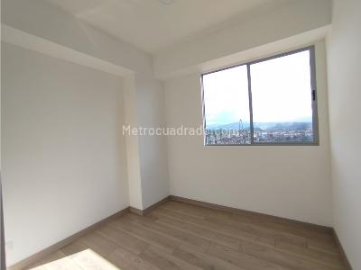 Apartamento de 3 alcobas en venta en El Porvenir, Rionegro, 78 m² · foto 9 de 13