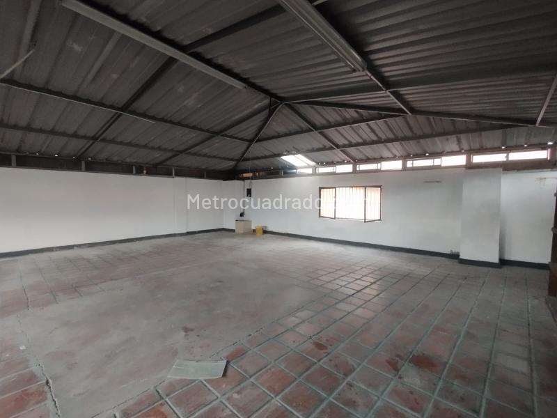 Local Comercial en Arriendo, Alpujarra, Medellín - Vista 2