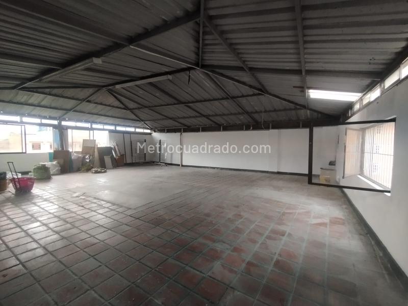 Local Comercial en Arriendo, Alpujarra, Medellín - Vista 4