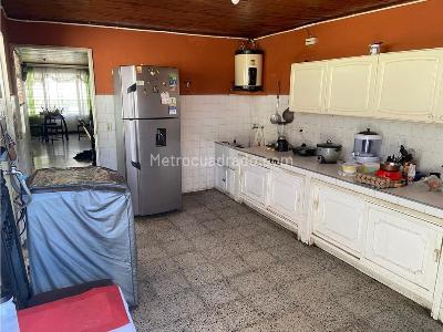 Apartamento en venta en Boston, Medellín · foto 6 de 14