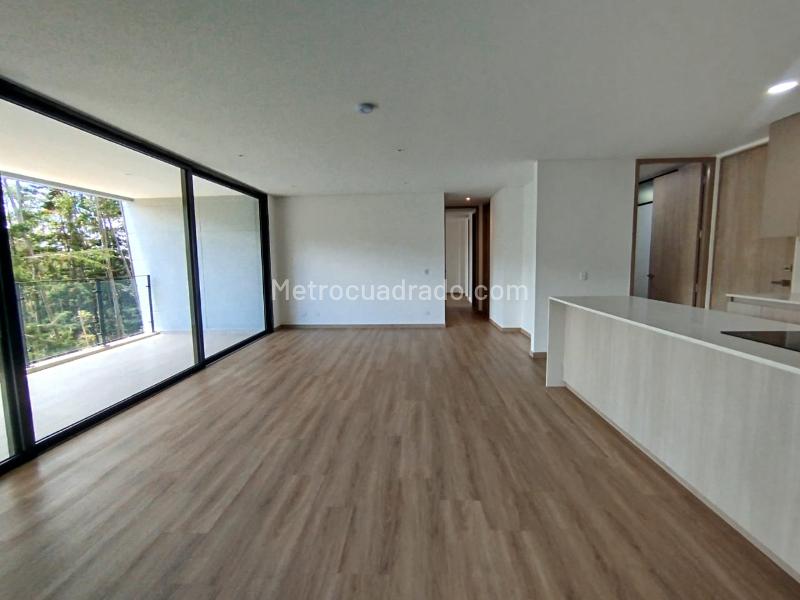 2BR Apartment in Sajonia (116 m²)