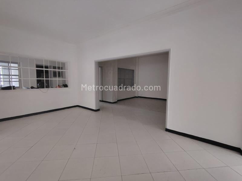 Commercial House for Rent in Boston - 5