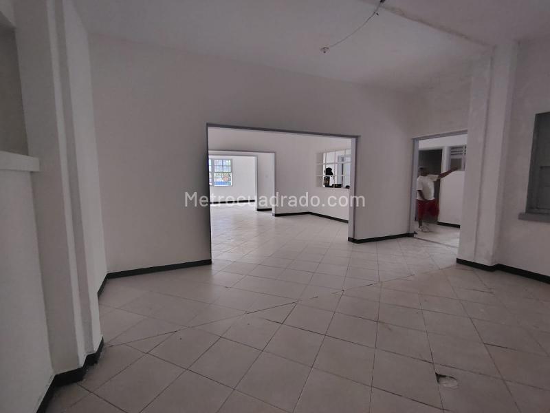 Commercial House for Rent in Boston - 7