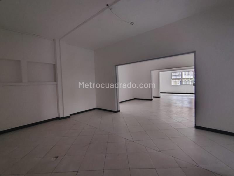 Commercial House for Rent in Boston - 8