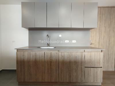 Apartamento de 1 alcoba en arriendo en Loma De Las Brujas, Envigado, 66 m² · foto 15 de 20
