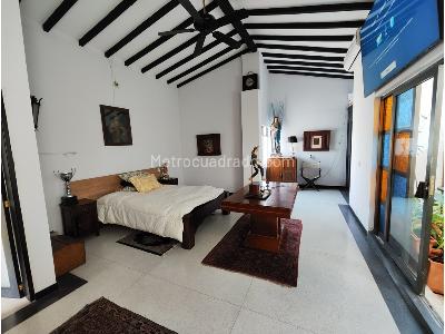 Apartamento en venta en Laureles, Medellín · foto 7 de 13