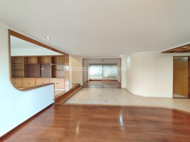 Elegant 4BR Apartment in El Campestre La Frontera - 5