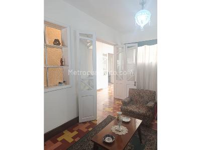 Casa de 5 alcobas en venta en Prado Centro, Medellín, 437 m² · foto 12 de 13