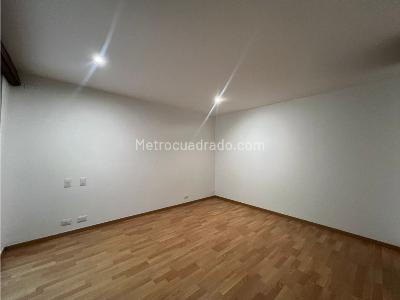 Apartaestudio en venta en Provenza, Medellín, 75 m² · foto 9 de 11