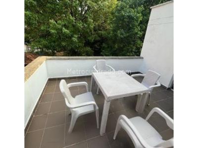 Casa de 3 alcobas en venta en Vallejuelos, Envigado, 81 m² · foto 2 de 14