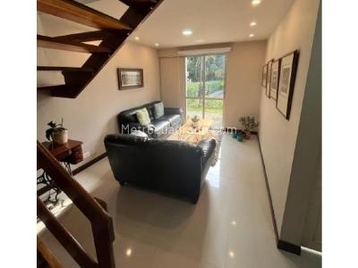Casa de 3 alcobas en venta en Vallejuelos, Envigado, 81 m² · foto 3 de 14