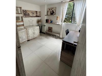 Apartamento de 3 alcobas en venta en Los Balsos N 1, Medellín, 107 m² · foto 5 de 9