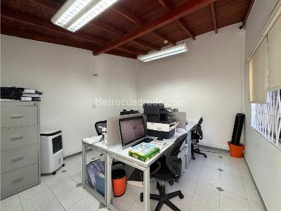 Casa de 5 alcobas en venta en Belen, Medellín, 350 m² · foto 4 de 20