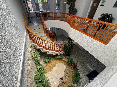 Casa de 5 alcobas en venta en Belen, Medellín, 350 m² · foto 10 de 20