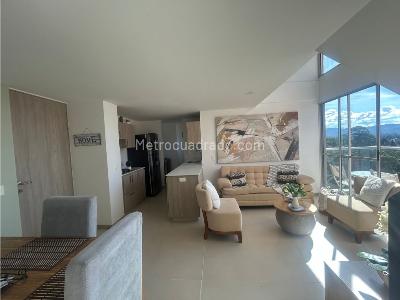 Apartamento de 3 alcobas en venta en Los Colegios, Rionegro, 105 m² · foto 3 de 20