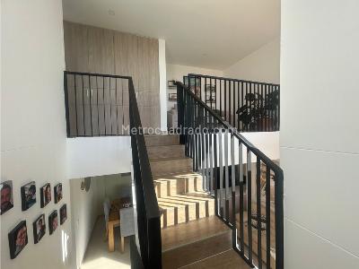 Apartamento de 3 alcobas en venta en Los Colegios, Rionegro, 105 m² · foto 18 de 20