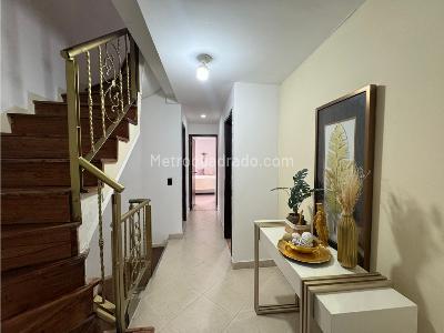 Apartamento de 4 alcobas en venta en El Nogal, Medellín, 199 m² · foto 9 de 20