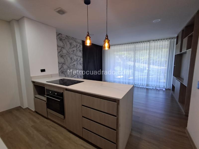 1BR Apartment in Sajonia (66 m²) - 4