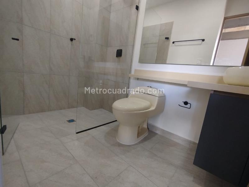 Apartamento Moderno de 1 Alcoba en Cristo Rey - 6